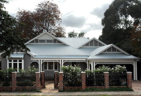M J Bright Builders - Builders NSW 0
