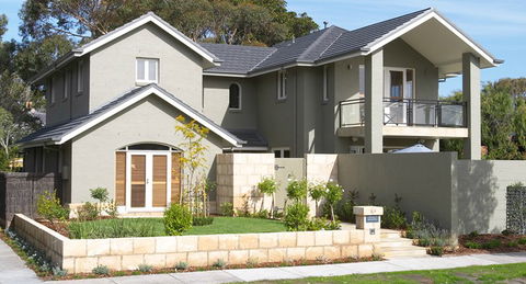 R M Norton Builders - Builders NSW 2