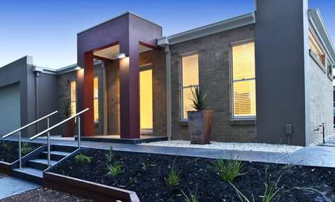 Beazley Reuben Builder - Builders NSW 1