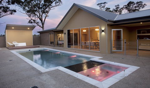 Beazley Reuben Builder - Builders NSW 2